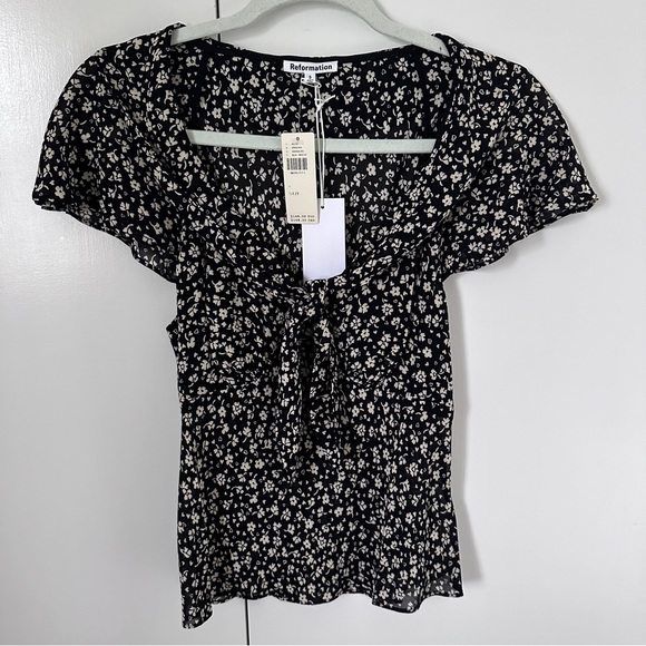 NWT Reformation Top - Picture 4 of 9